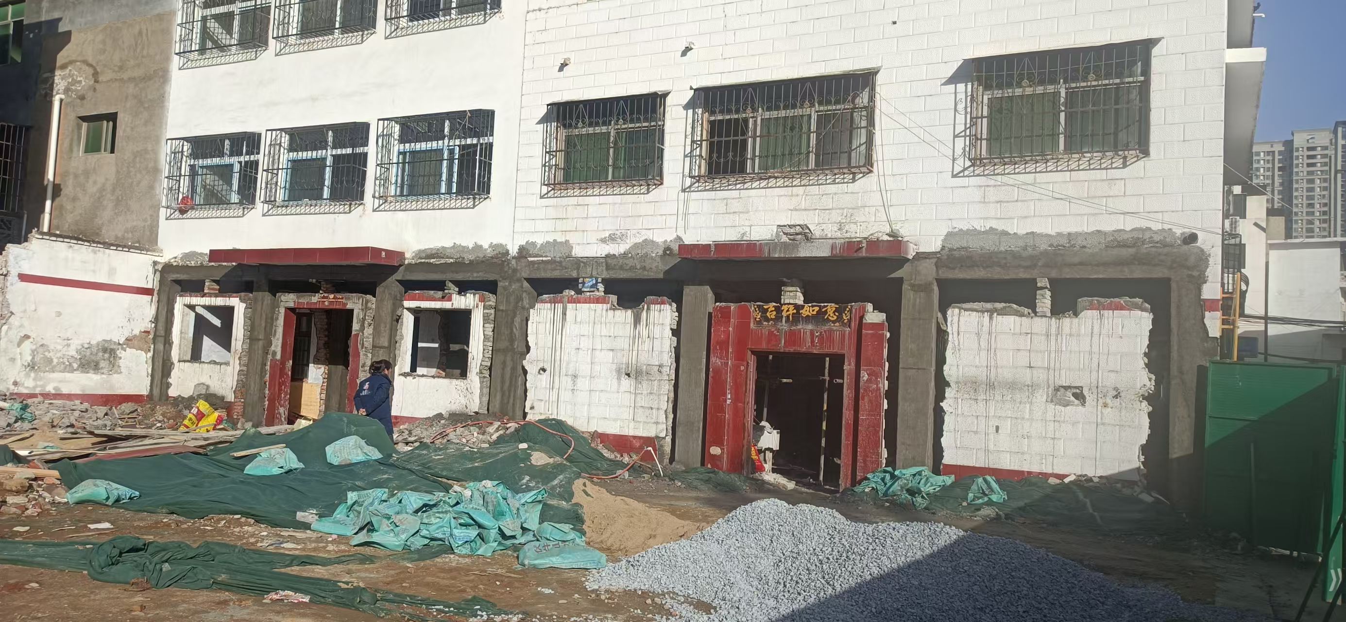 方城县承重墙改梁危房加固 - 价格
